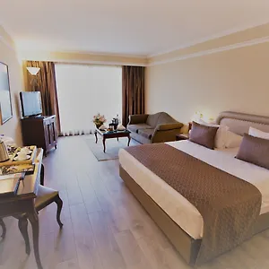 4* Hotel Karaca