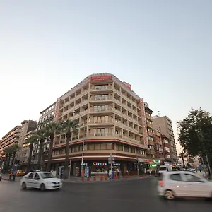 Grand Corner Boutique איזמיר