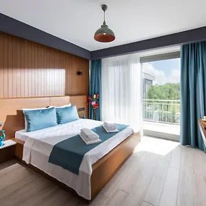  Otel Serenity çeşme